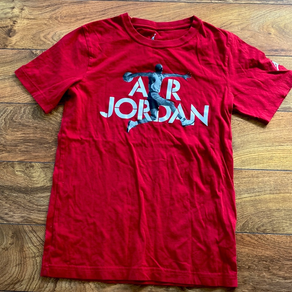 Air Jordan red T-shirt
